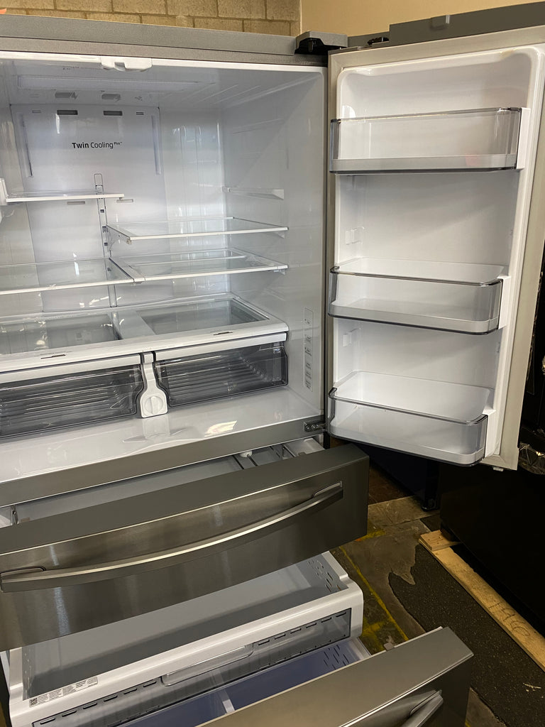 Samsung RF28R7201SR 36 Inch 4 Door Smart Refrigerator with 28 Cu. Ft. Capacity, Wifi, Twin Cooling Plus, Ice Max, EZ-Open™ Handles, Humidity Control Crispers, Tempered Glass Shelves, Flexzone Drawer: Fingerprint Resistant Stainless Steel