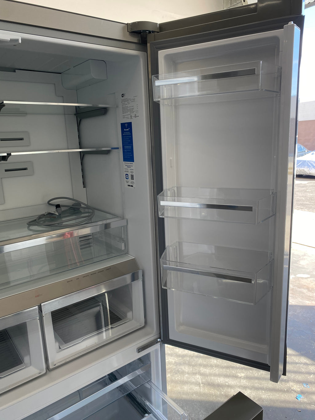 Thermador refrigerator store with water dispenser