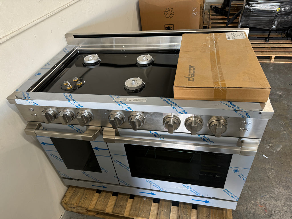 Dacor Professional HGPR48SNG 48 Inch Freestanding Professional Gas Range with 6 Sealed Burners, Double Oven, 8 Cu. Ft. Total Capacity, Continuous Grates, Self Clean, Three-Part Convection System, and SimmerSear Burners: Stainless Steel, Natural Gas