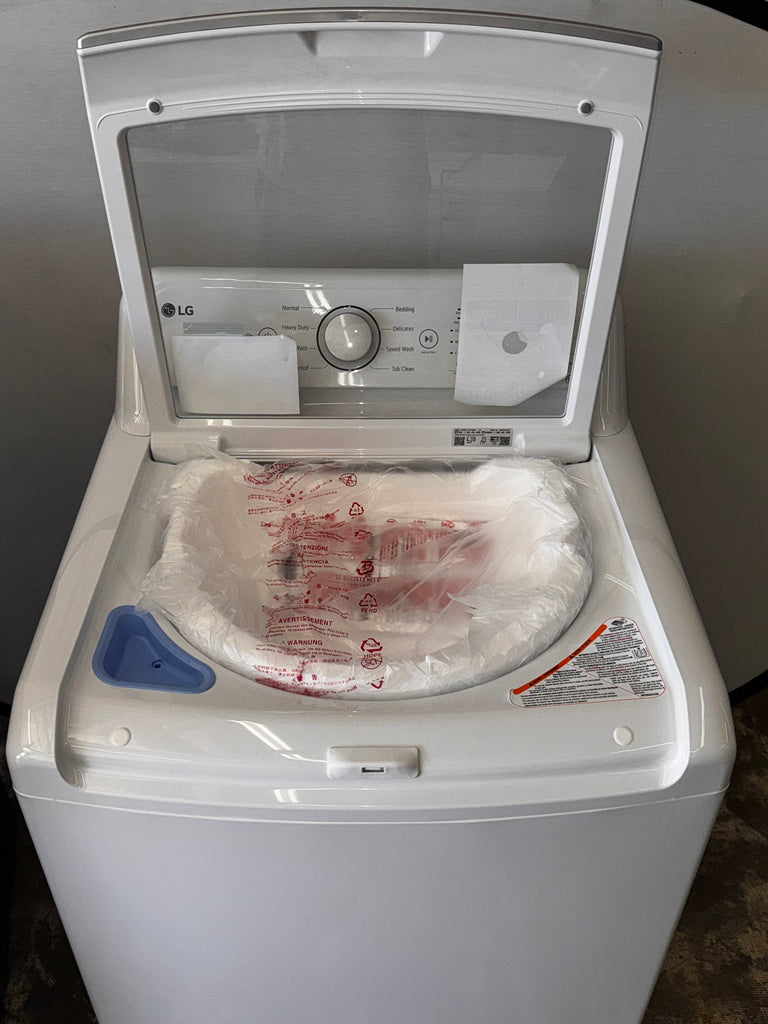 LG WT7155CW 27 Inch Top Load Washer with 4.8 Cu. Ft. Capacity, 4-Way™ Agitator, TurboDrum™ Technology, 6Motion™ Technology, SmartDiagnosis™, Tub Clean, ColdWash™, Deep Fill, Control Lock, CSA Listed, and Energy Star Qualified: White
