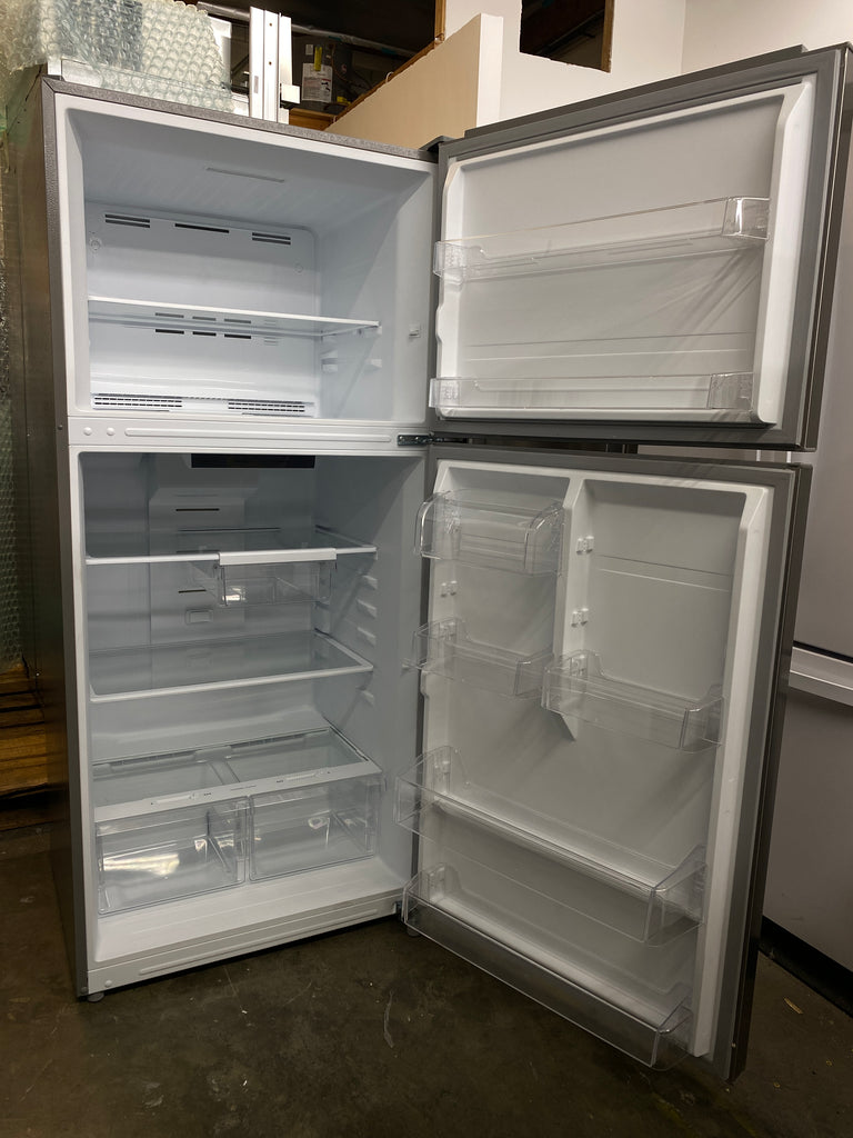 Insignia NSRTM18SS2 TopFreezer Refrigerator 18 Cu. Ft. Stainless St