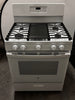 GE JGBS66DEKWW 30 Inch Free-Standing Gas Range with 5 Sealed Burners, 5.0 cu. ft. Oven Capacity, Broiler Drawer, Continuous Grates, Delay Bake, Steam Clean, Simmer Burner, Power Boil Burner, Central Oval Burner, and Integrated Non-Stick Griddle: White