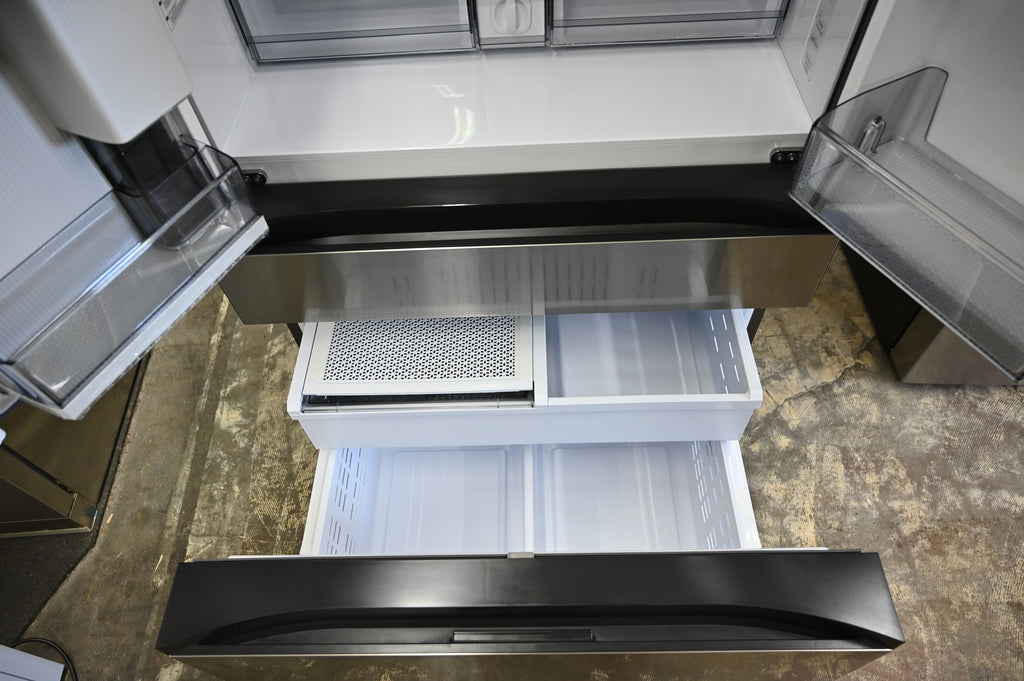 Samsung Bespoke RF29BB8600QL 36 Inch Smart 4-Door French Door Refrigerator with 29 cu. ft. Total Capacity, Beverage Center, FlexZone™ Drawer, Dual Auto Ice Maker, Twin Cooling Plus, Wi-Fi Enabled, ADA Compliant, and ENERGY STAR®: Stainless Steel