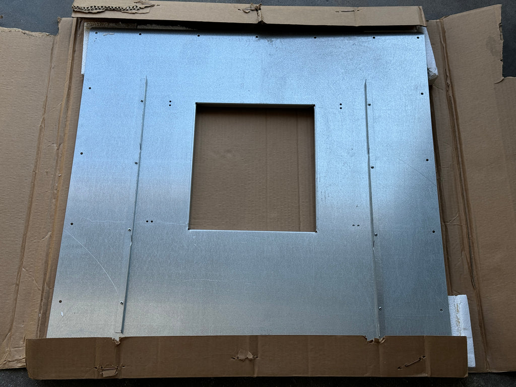 Thermador RFPLT1000P Roof Mounting Plate - 10 Inch Duct