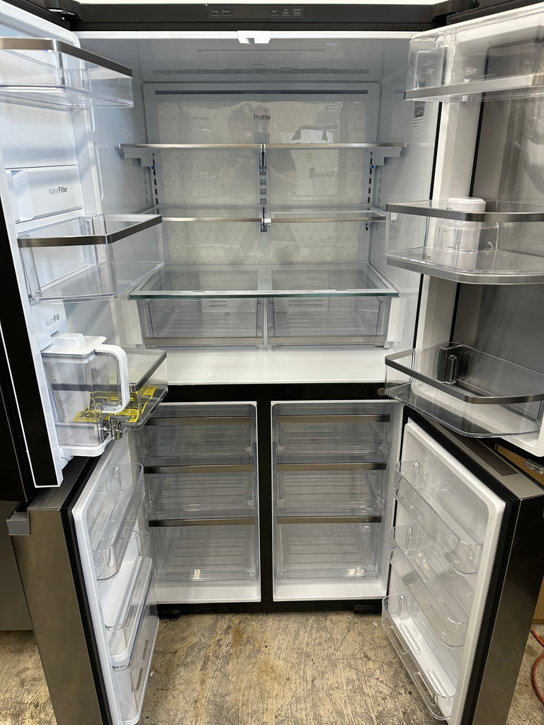 GE PAD28BYTFS 36 Inch Freestanding 4-Door French Door Smart Refrigerator with 28 cu. ft. Total Capacity, TwinChill™ Evaporators, Dual-Dispense AutoFill Pitcher, Enhanced Shabbos Mode, Built-In WiFi, Ice Maker, Internal Water Dispenser