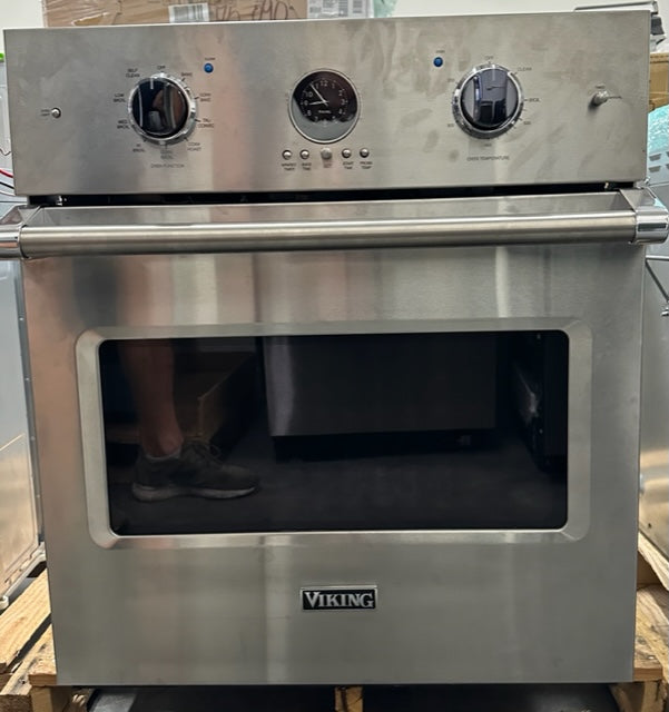 Viking 5 Series VSOE527SS 27 Inch Single Wall Oven with 4.2 Cu. Ft. Capacity, TruGlide™ Oven Racks, TimePiece™ Clock, Rapid Ready™ Preheat, Vari-Speed Dual Flow™ Convection and RackView™ Trimless Windows: Stainless Steel