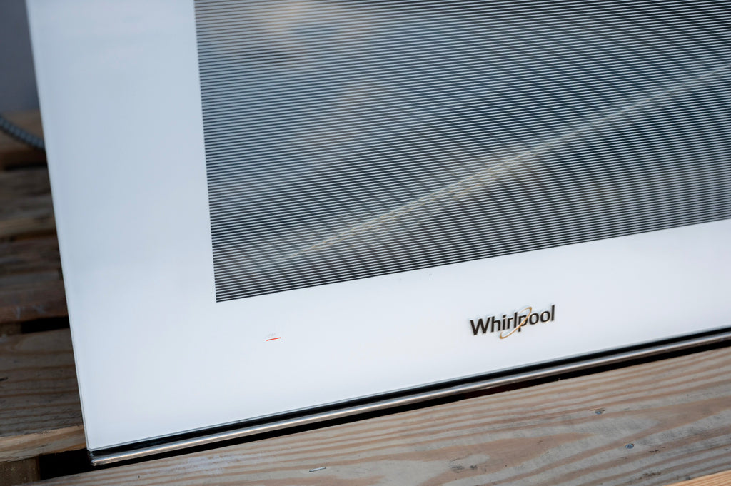 Whirlpool  WOS52ES4MW 24 Inch Single Electric Smart Wall Oven with 2.9 cu. ft. Total Capacity, True Convection, Self-Clean, Frozen Bake™, Assisted Cooking, Remote Start, Control Lock, WiFi, and Scan-to-Connect Technology: White