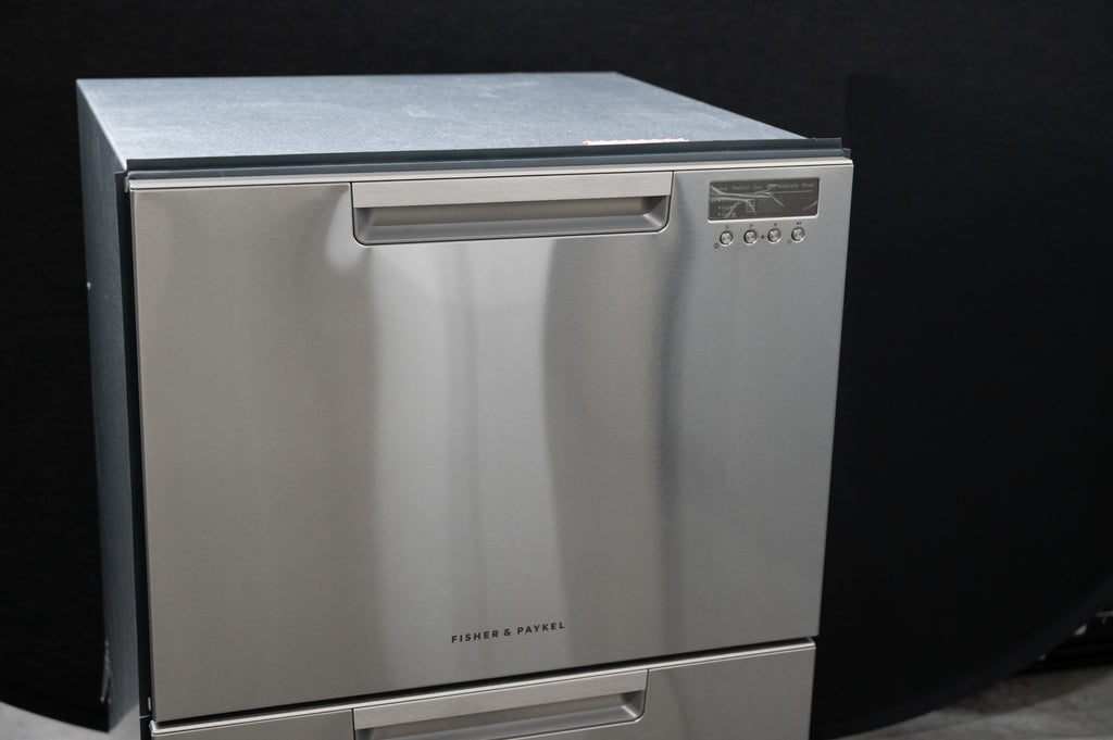 Fisher & Paykel DishDrawer Series DD24DCTX9N 24 Inch Full Console Double DishDrawer with 14 Place Setting Capacity, 15 Wash Cycles, 3 Wash Modifiers, 6 Wash Programs, Sanitize, Cutlery Basket, Child Lock, Silence Rating of 44 dBA: Stainless Steel