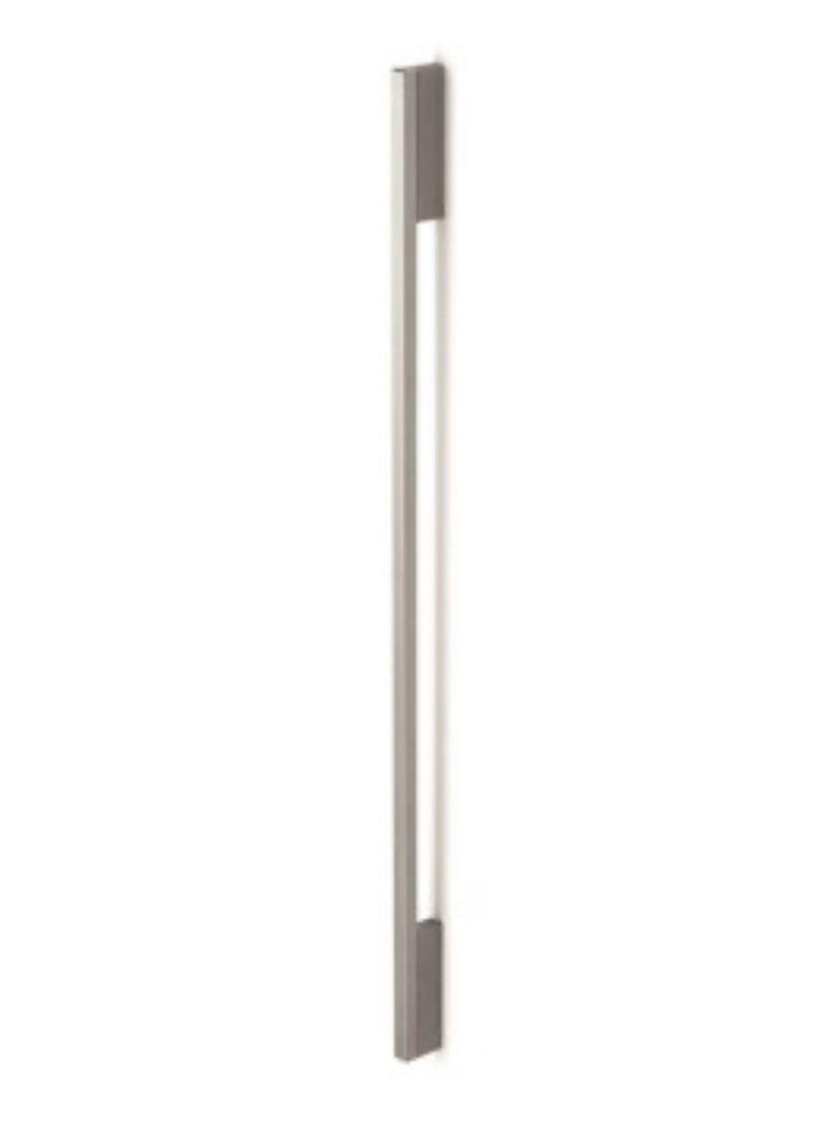 Fisher & Paykel 24'' Dishwasher Handle. Model #AHD3-OBDD-60D