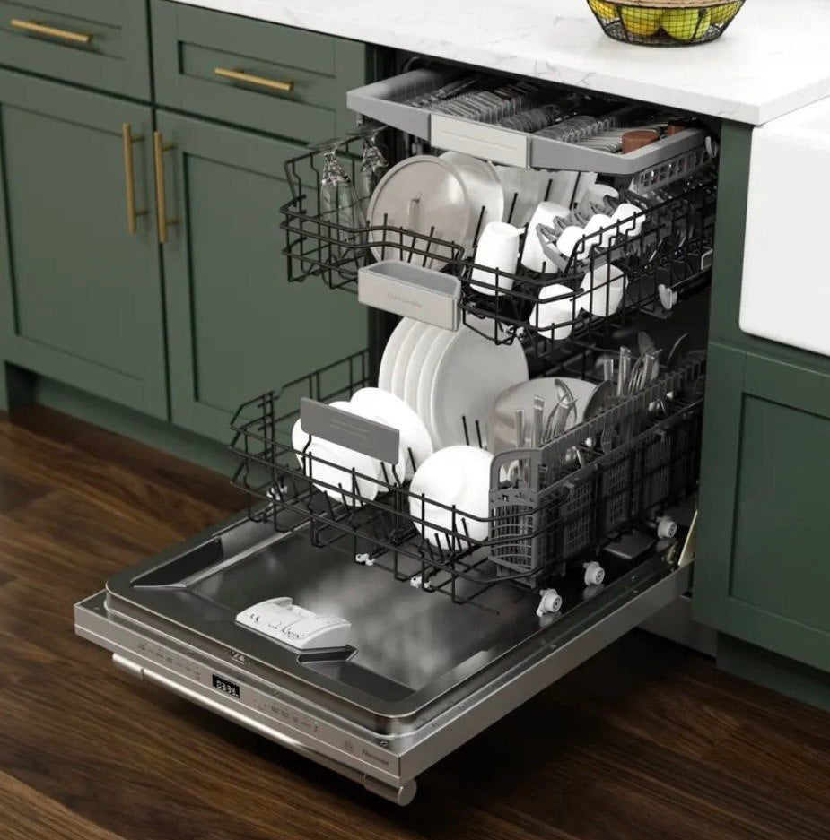 Thermador Sapphire Series DWHD760CFP 24 Inch Fully Integrated Built-In Smart Dishwasher with 16 Place Setting Capacity, 7 Wash Cycles, 44 dBA, and ENERGY STAR®: Stainless Steel, Pro Handle